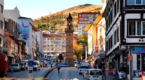 Una provincia de Turquía cierra los bares y casinos por seguridad 