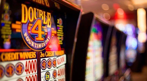 Sólo cuatro operadores locales estarían interesados en participar en la licitación de casinos en Chile