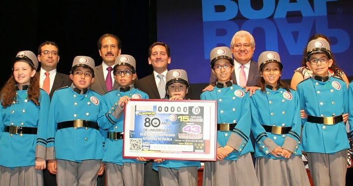 La Lotería Nacional de México emitió un billete conmemorativo por el 80º aniversario de la BUAP