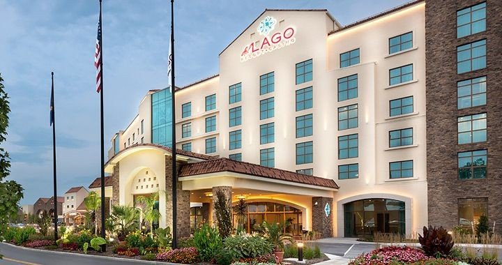 Moody's downgrades New York Del Lago casino financial outlook
