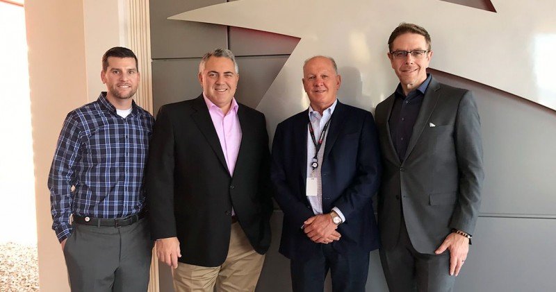 Australian ambassador to the US Joe Hockey visits Ainsworth North American headquarters