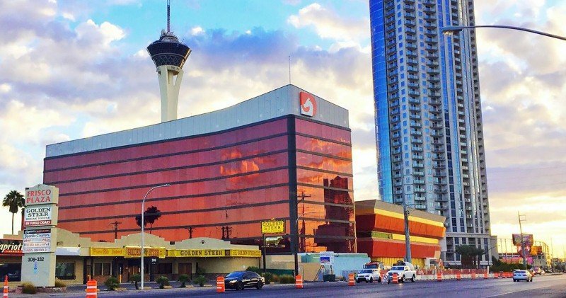 Vegas Strip Lucky Dragon files for bankruptcy ahead of foreclosure auction