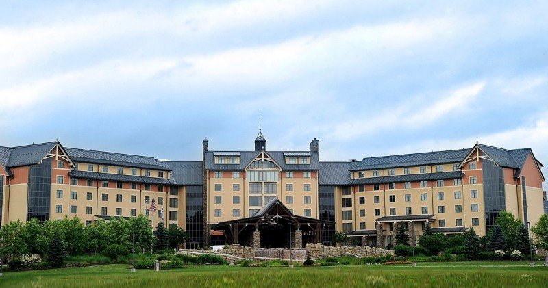 Pennsylvania's Mount Airy Casino Resort to become adults-only as of December 18