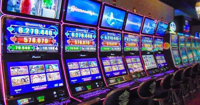 EGT Colombia instaló sus productos en los casinos del Grupo Millionaires