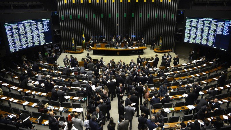 Congress would oppose Bolsonaro's eventual veto on Brazil's gambling legalization 