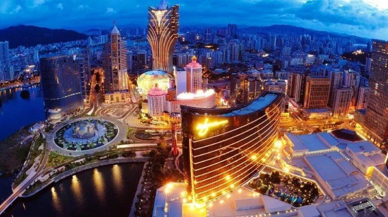 Los ingresos de los casinos de Macao superan las expectativas y alcanzan los USD 1.300 millones en febrero