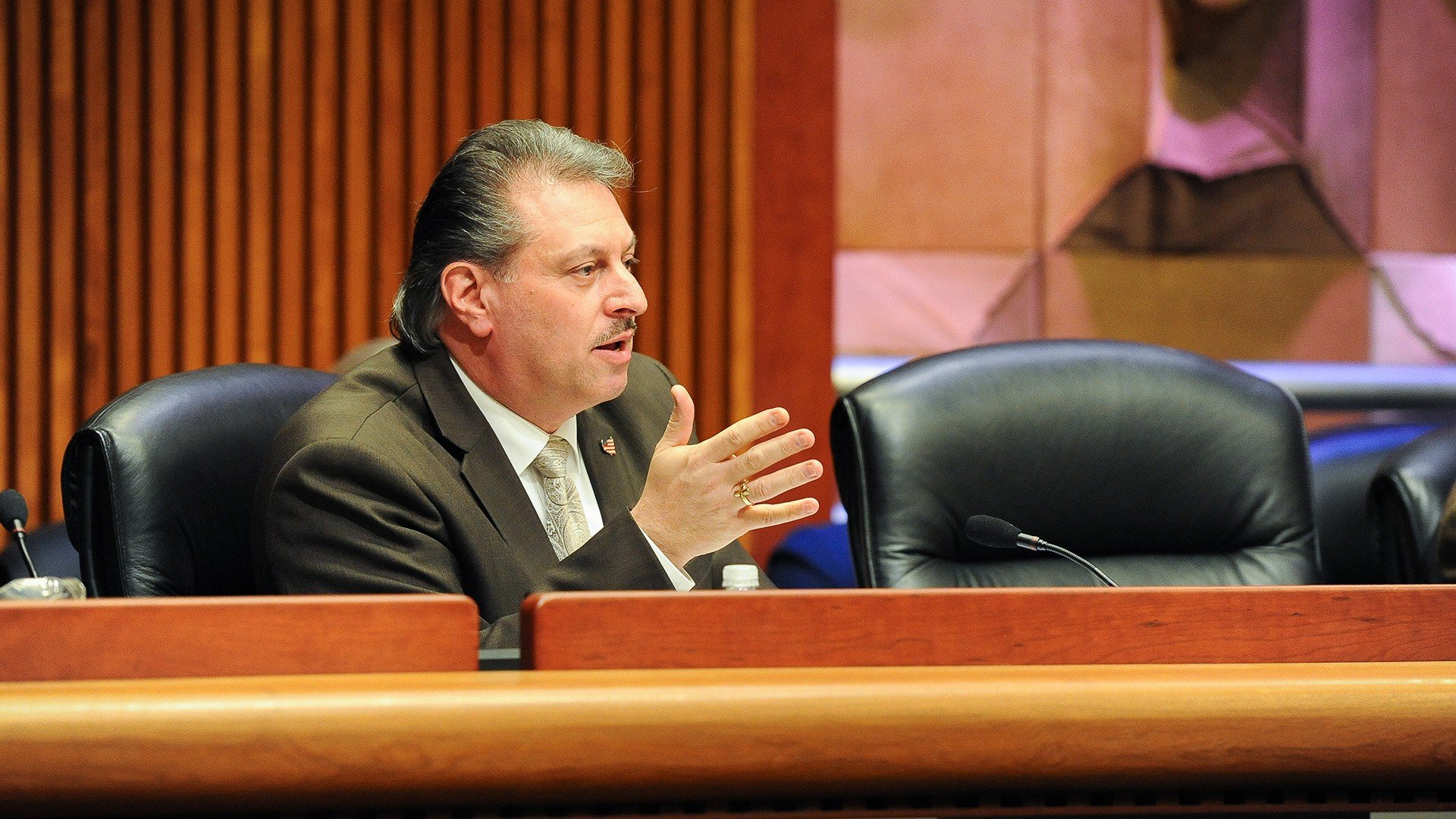 NY Senator Addabbo calls for further responsible gambling efforts as state explores iGaming expansion