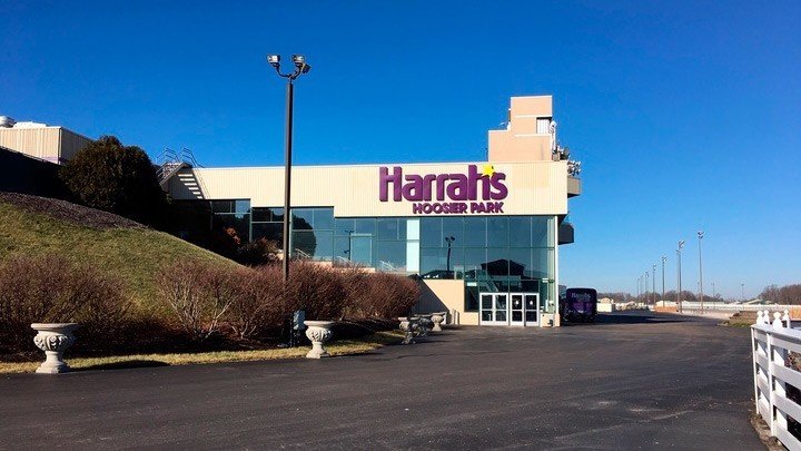 Harrah's Hoosier Park casino in Indiana hiring for sports betting, live dealers
