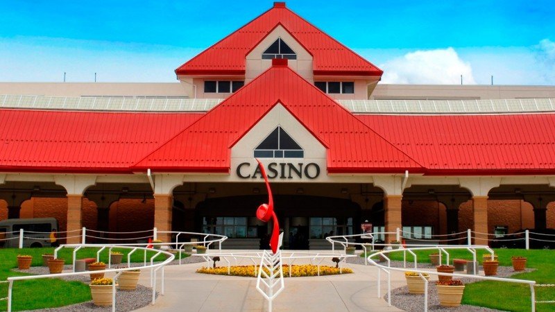 Prairie Meadows casino in Iowa to reduce indoor-smoking at the property