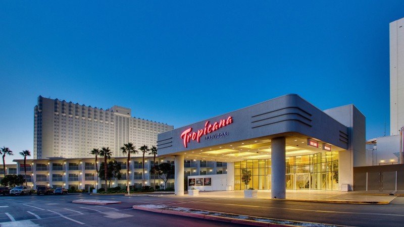 Penn National "encouraged" by ongoing talks to sell Tropicana Las Vegas