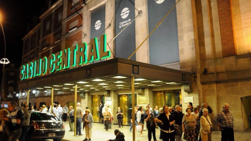 Acuerdan un aumento del 14 % para empleados de casinos de la provincia de Buenos Aires