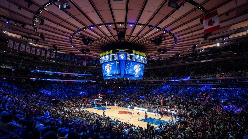 NYU graduate students join Caesars Sportsbook team at Madison Square Garden to discuss responsible gaming