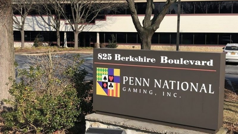 Penn National hires Barclays equity research analyst as new EVP, CFO