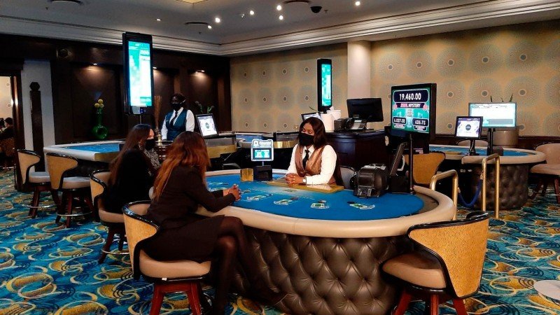 Union requires Atlantic City casinos to check guests temperature