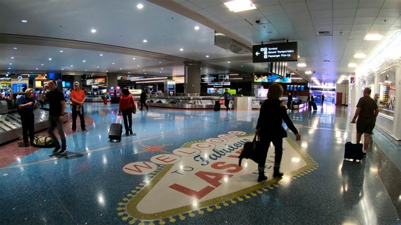 Las Vegas' visitor volume down 70.5% in June as casinos reopen