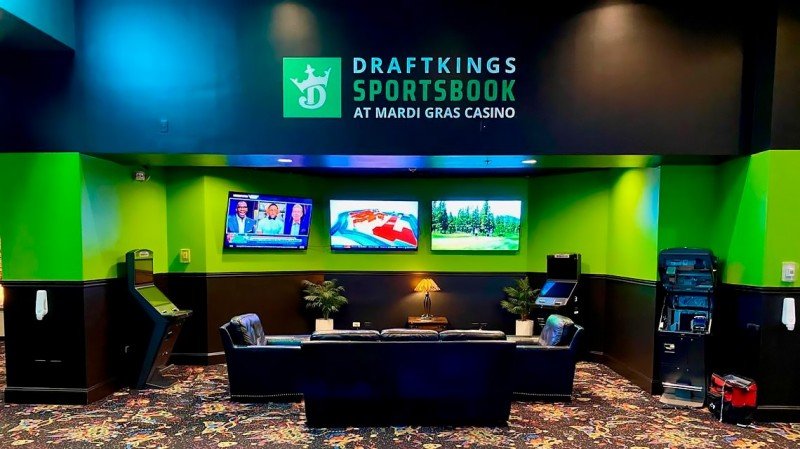 Colorado sportsbooks set revenue record despite monthly handle decline