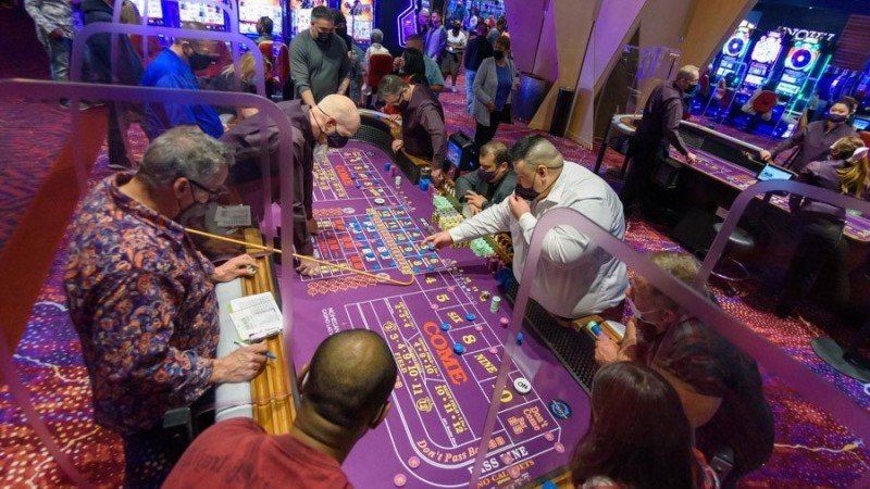 Nevada casinos see highest single-month win ever, driven by Strip slots