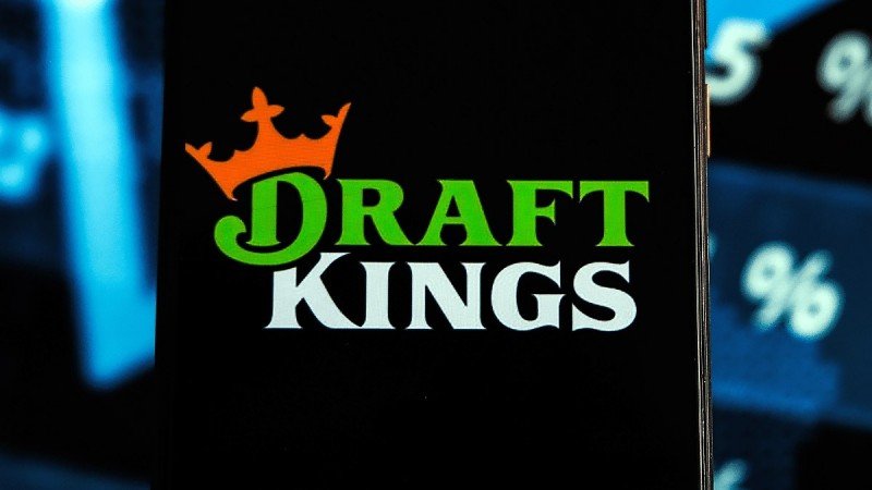 DraftKings chosen as sponsor, exclusive odds provider for Amazon's NFL 