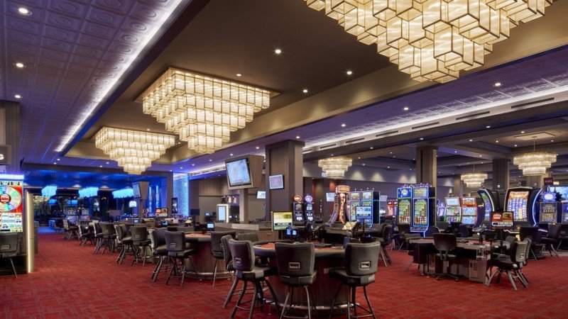 The Indiana Gaming Commission approves Caesars Southern Indiana $250M sale
