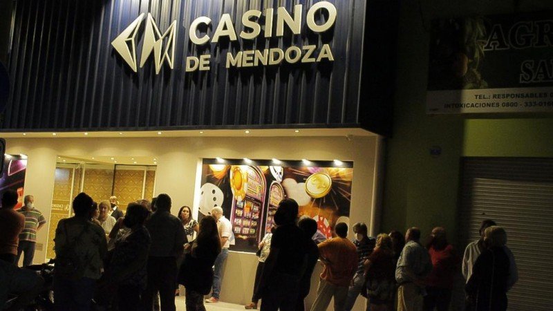 El Casino de Mendoza celebró el primer aniversario de su Anexo en General Alvear 
