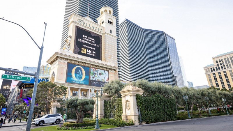 "As legalized sports betting continues to pick up momentum, MGM Rewards will become a terrific benefit for BetMGM members"