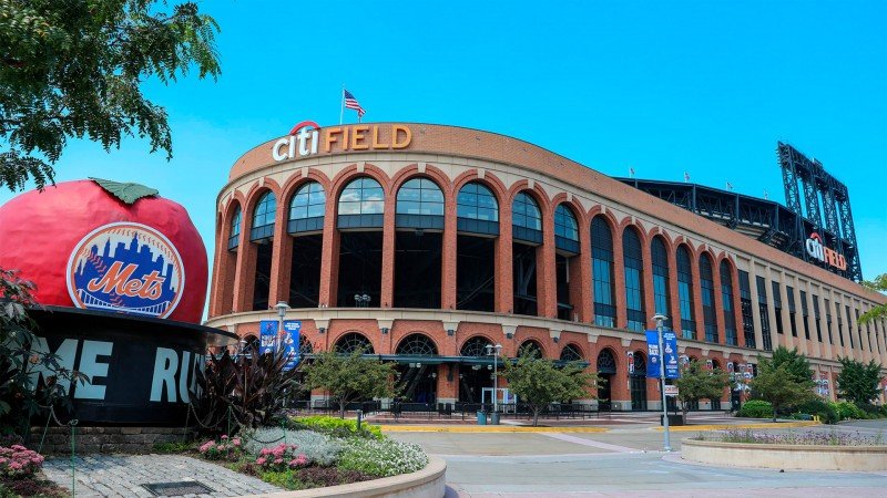 Caesars to open New York in-stadium sportsbook lounge at Citi Field via new deal with MLB's Mets