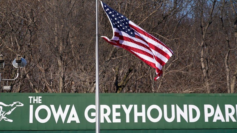 US greyhound racing only to continue in West Virginia following Iowa's Dubuque track closure in May
