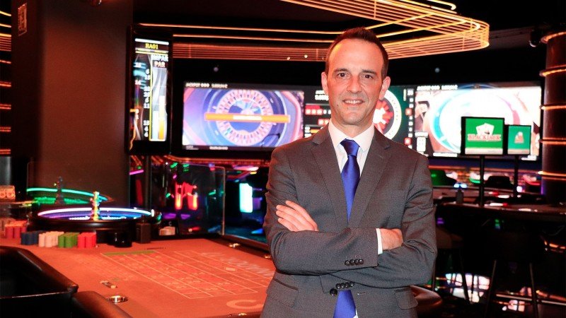 Grupo Orenes contrató a Gerard Serra como nuevo gerente de póker para su división de casinos