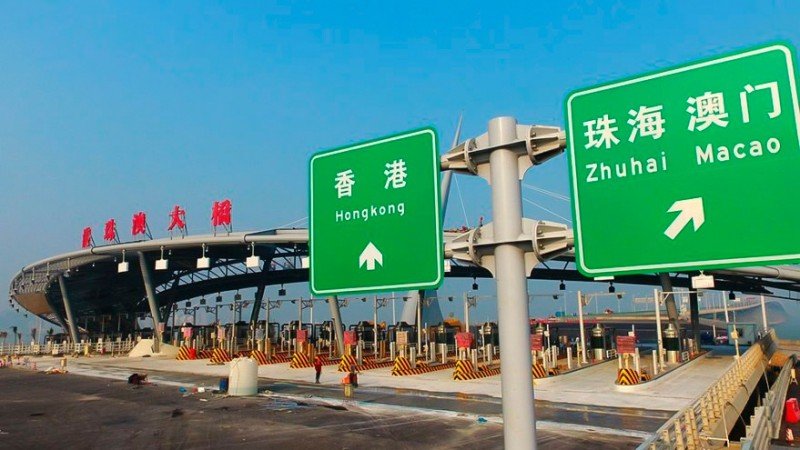 China reopens border with Macau and resumes quarantine-free travel after drop in Covid cases