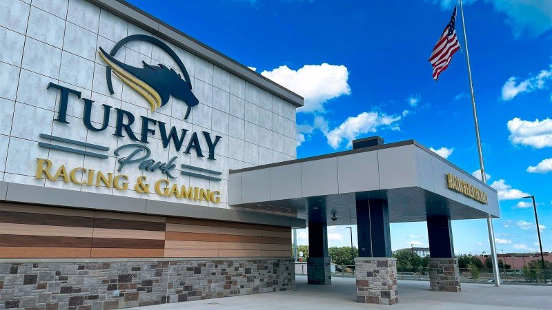 Kentucky: Turfway Park Racing & Gaming to open Thursday after three years of a $240M renovation process