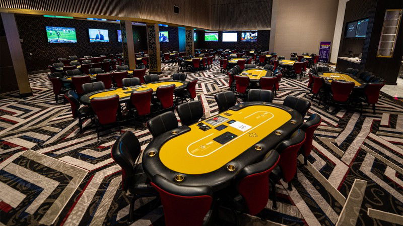 Caesars Debuts New Sportsbooks And WSOP Poker Room In Harrah’s New ...