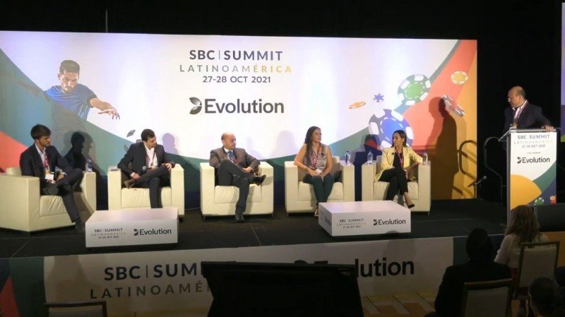 Más de 100 expertos serán oradores en SBC Summit Latinoamérica