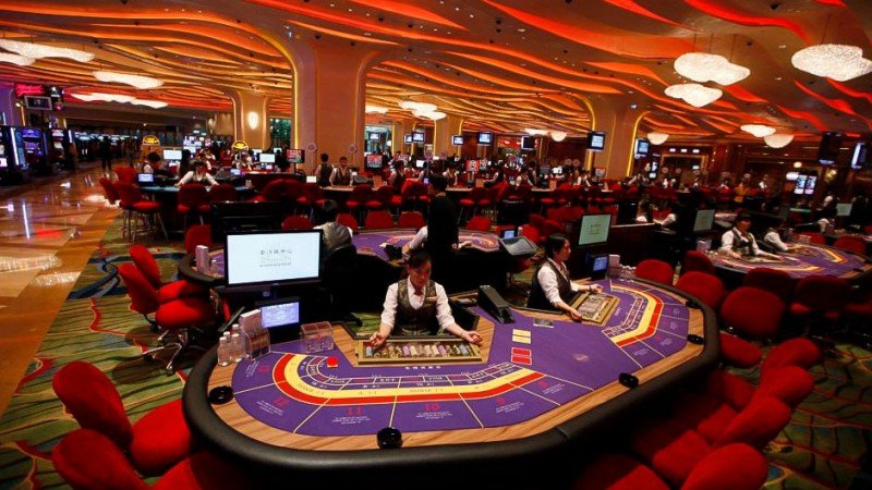La recaudación del juego VIP en Macao cayó 64% en 2022, llegando a los USD 1.252 millones