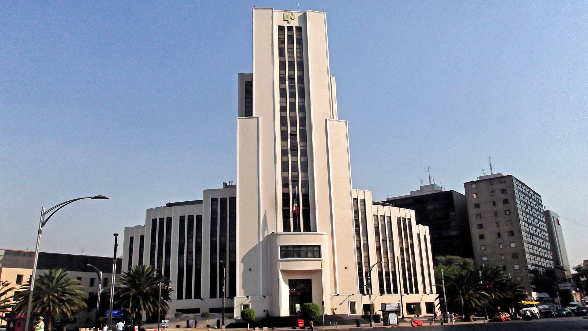 Desalojan El Edificio De La Lotería Nacional Para Iniciar Acciones De ...