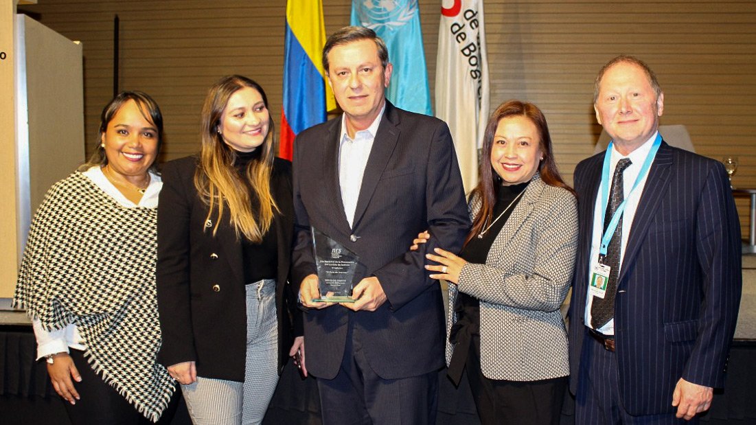 Colombia: GANE recibió un premio por su campaña contra el lavado de activos