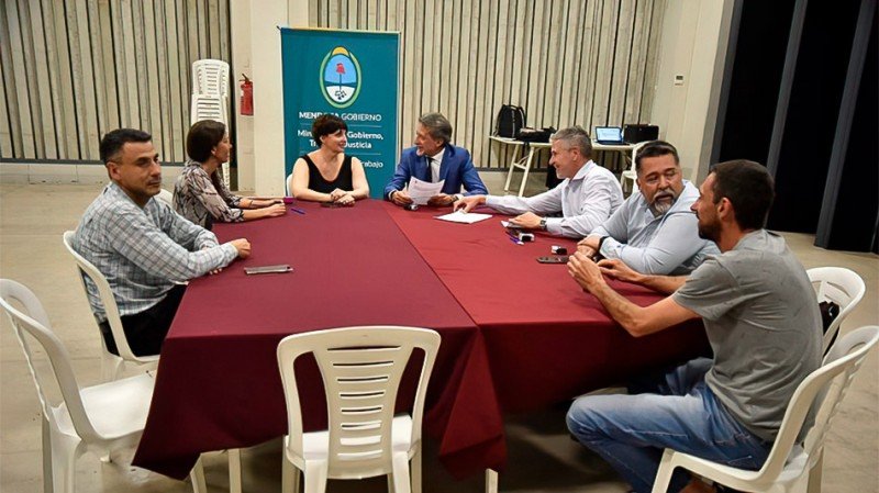 Trabajadores de casinos de Mendoza aceptaron la oferta salarial en las paritarias
