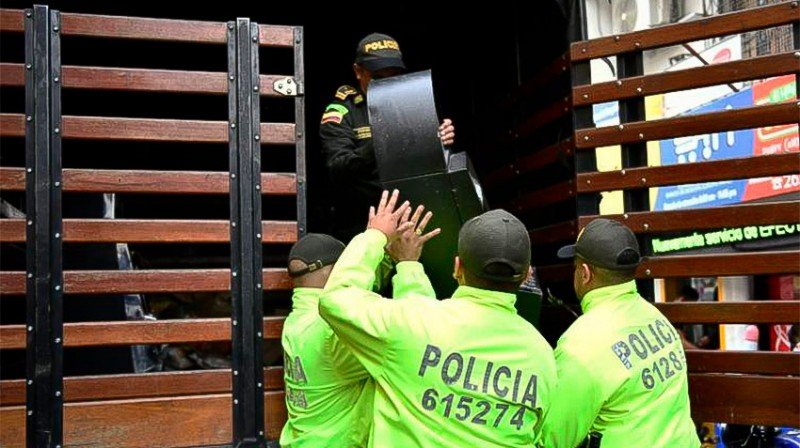 Colombia: Autoridades incautaron más de 60 máquinas tragamonedas en Medellín