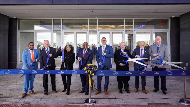 Rivers Casino Portsmouth opens to the general public, becomes Virginia's first permanent casino