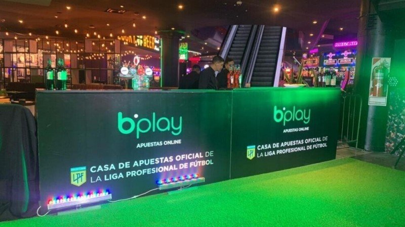 Argentina: bplay realizó un evento para celebrar el acuerdo de patrocinio con AFA 