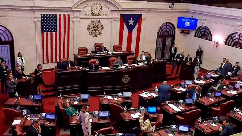 Puerto Rico: Senate approves bill amending Gaming Machine Law to guarantee higher income for retired police officers