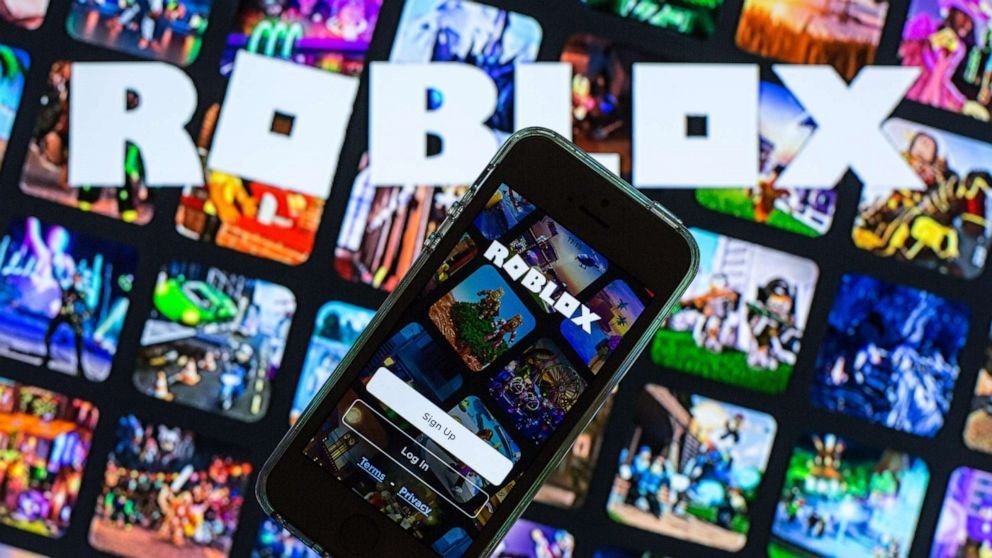 Is Roblox a gambling platform? New lawsuit will find out