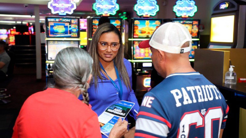 La JCJ de Panamá realizó una campaña de juego responsable en distintos casinos del país 