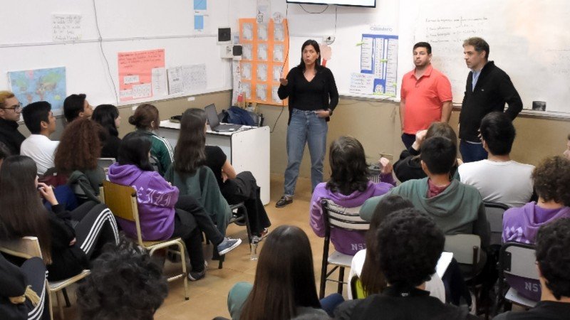 Argentina: Continúan los talleres para concientizar a jóvenes de Buenos Aires sobre apuestas online