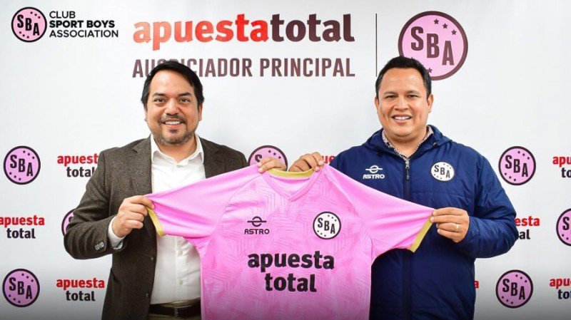 Apuesta Total expande sus patrocinios en el deporte peruano tras firmar nuevos acuerdos con Alianza Lima y Sport Boys 