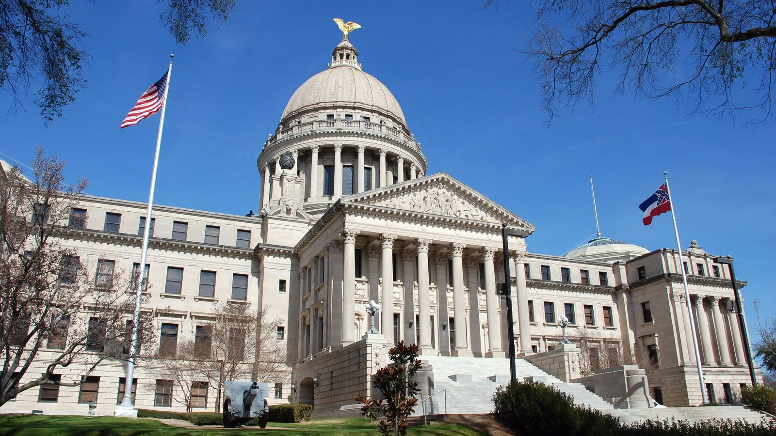 Mississippi’s bid to legalize online sports betting fails for the 2024 session