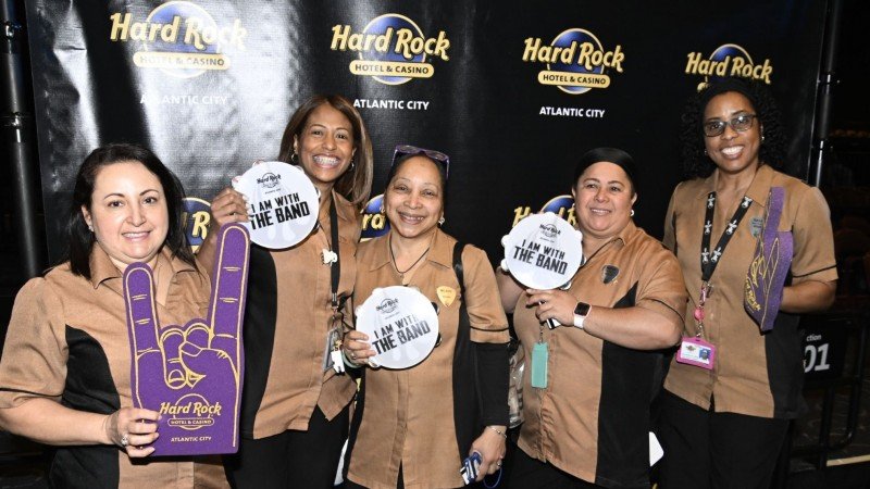 Hard Rock Atlantic City rewards team with $10 million in bonuses, plus $100,000 in cash and prizes
