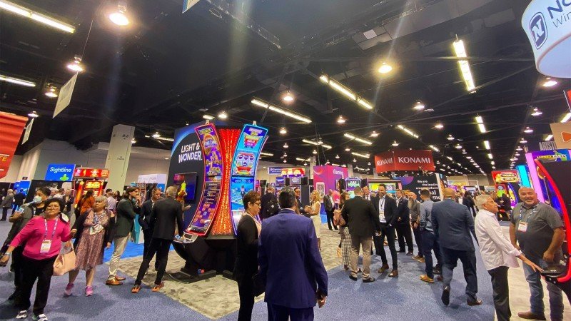 IGA Tradeshow & Convention concludes in Anaheim with 7,400 attendees, over 400 booths
