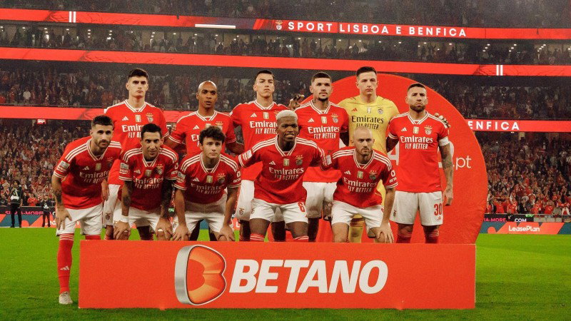 Betano renovó su acuerdo de patrocinio con el club Benfica hasta la temporada 2026-2027