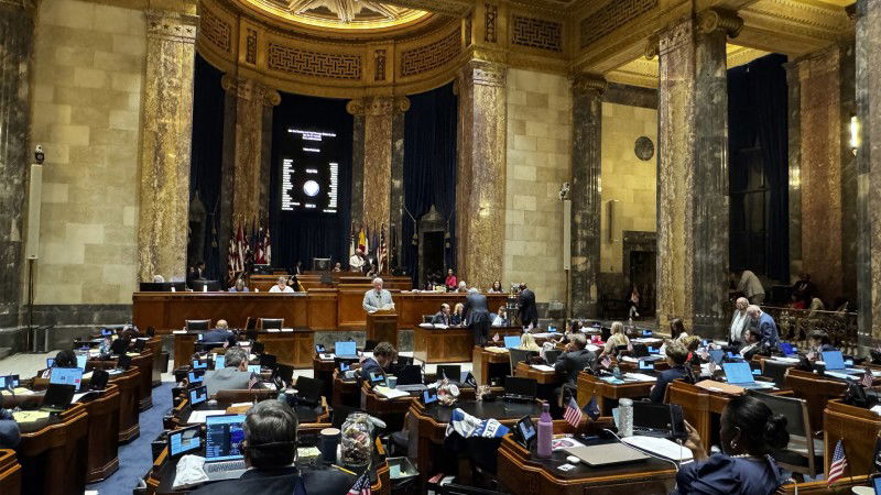 Louisiana Senate approves online sports betting tax hike, bill heads to Gov. Landry